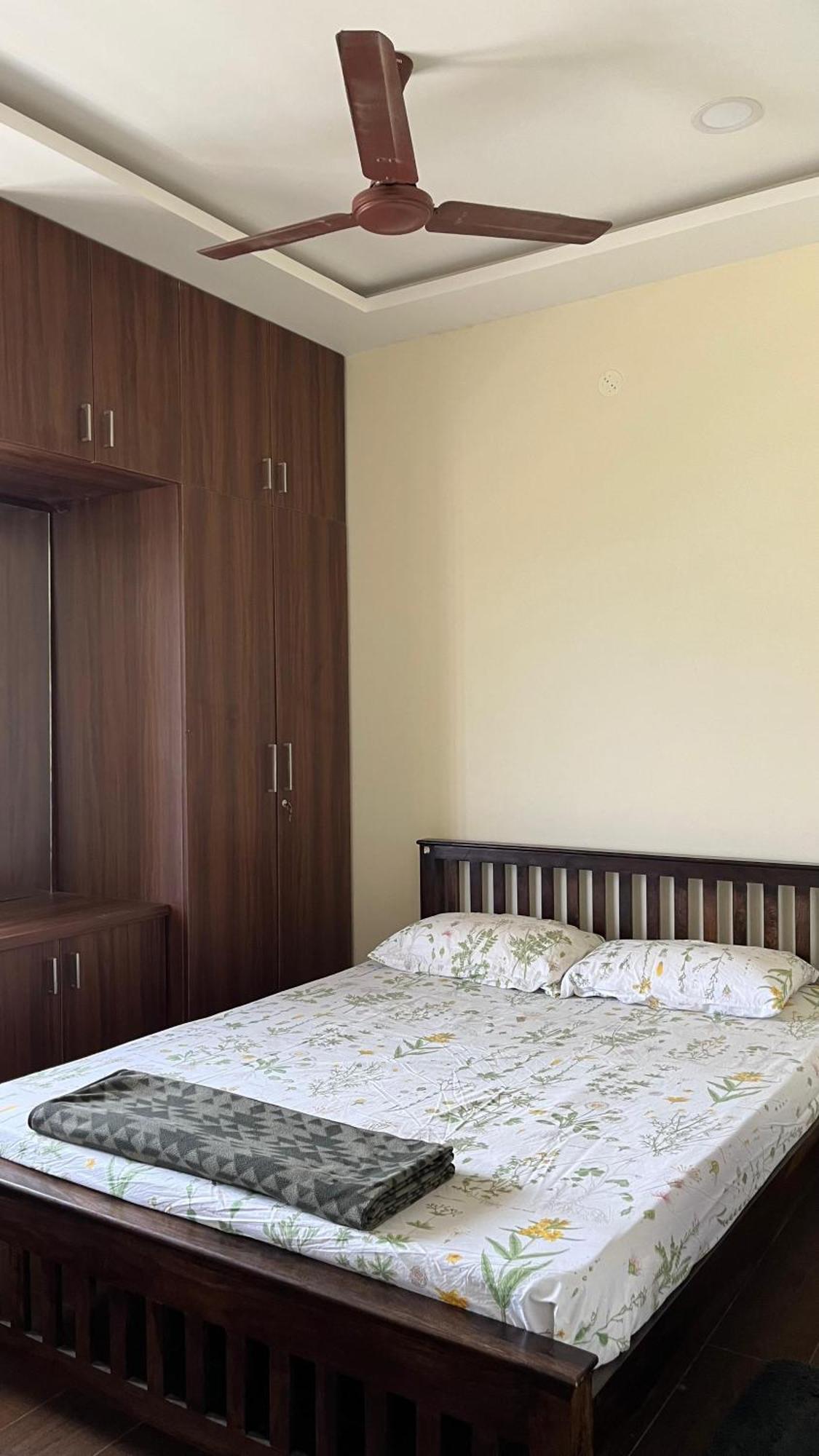 Guru Home Stay Near Sri Ramanasramam Tiruvannāmalai エクステリア 写真